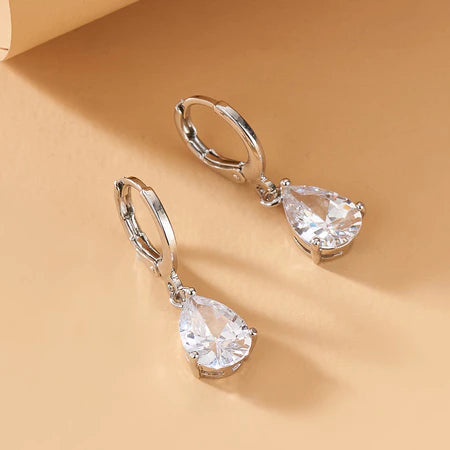 Brinco Gota de Luz | Brinco Luxuoso